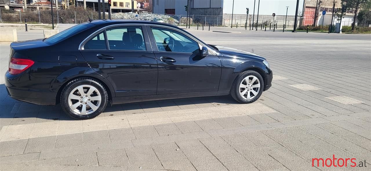 2009' Mercedes-Benz C 220 photo #5