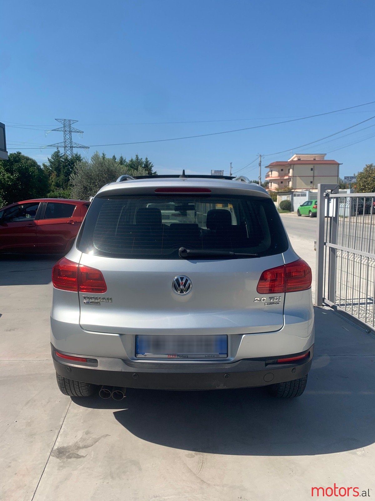 2013' Volkswagen Tiguan photo #2