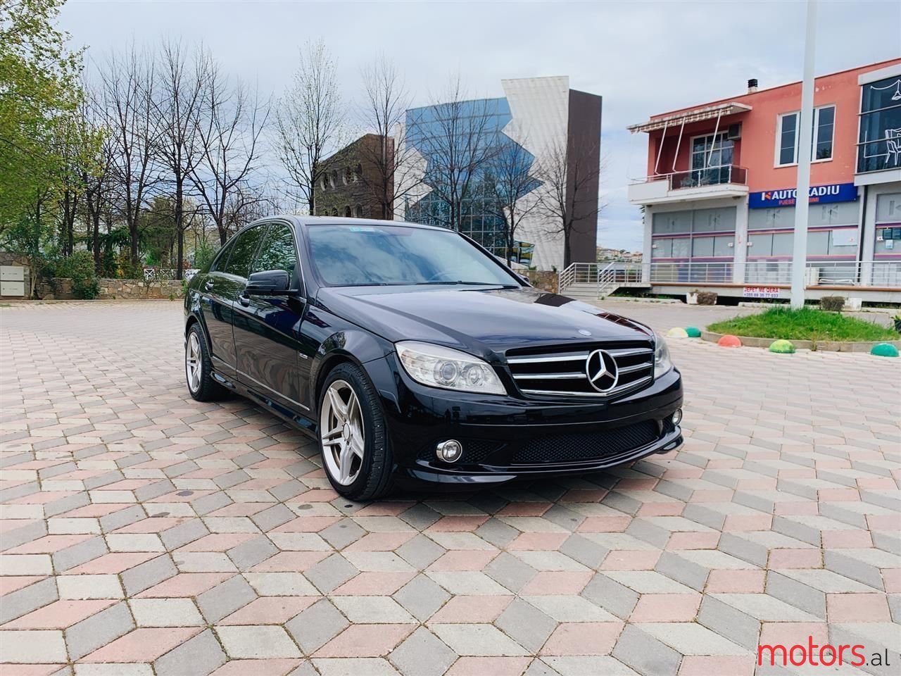 2008' Mercedes-Benz C 320 photo #2