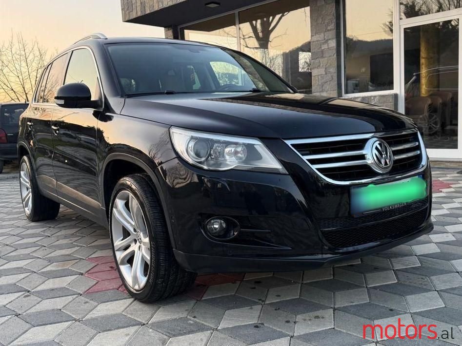 2008' Volkswagen Tiguan photo #6