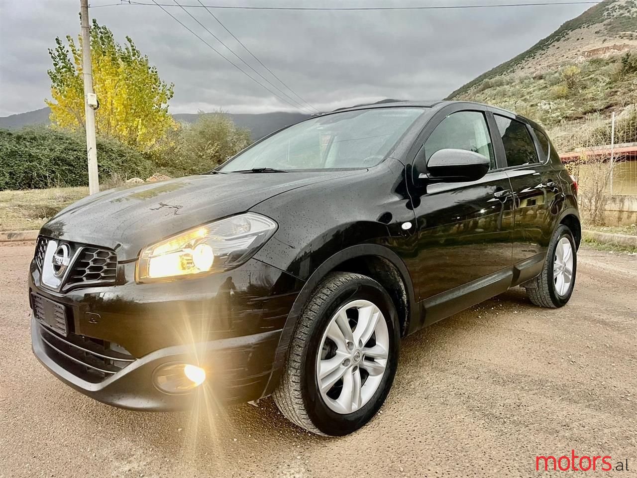 2013' Nissan Qashqai photo #2