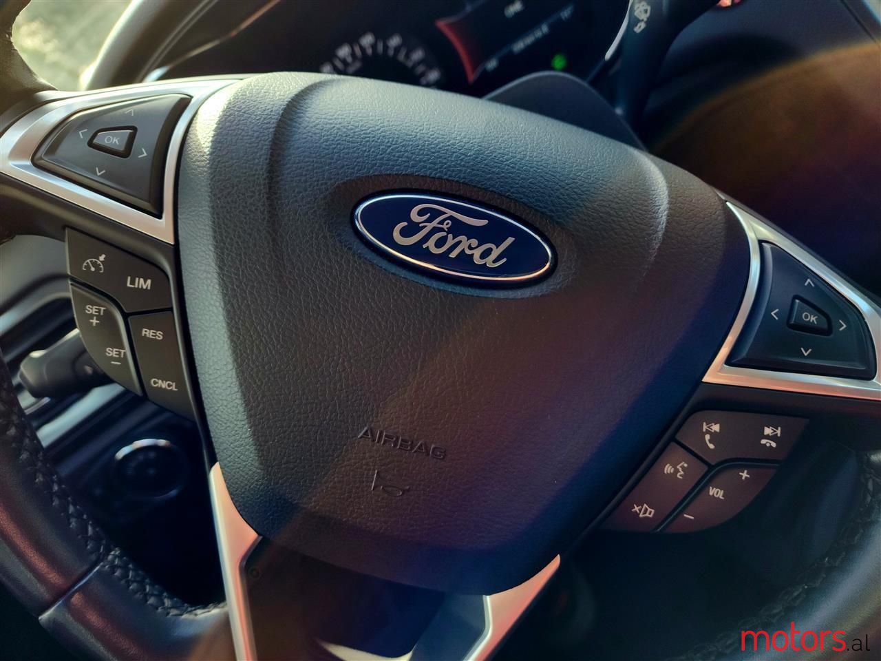 2016' Ford Mondeo photo #3