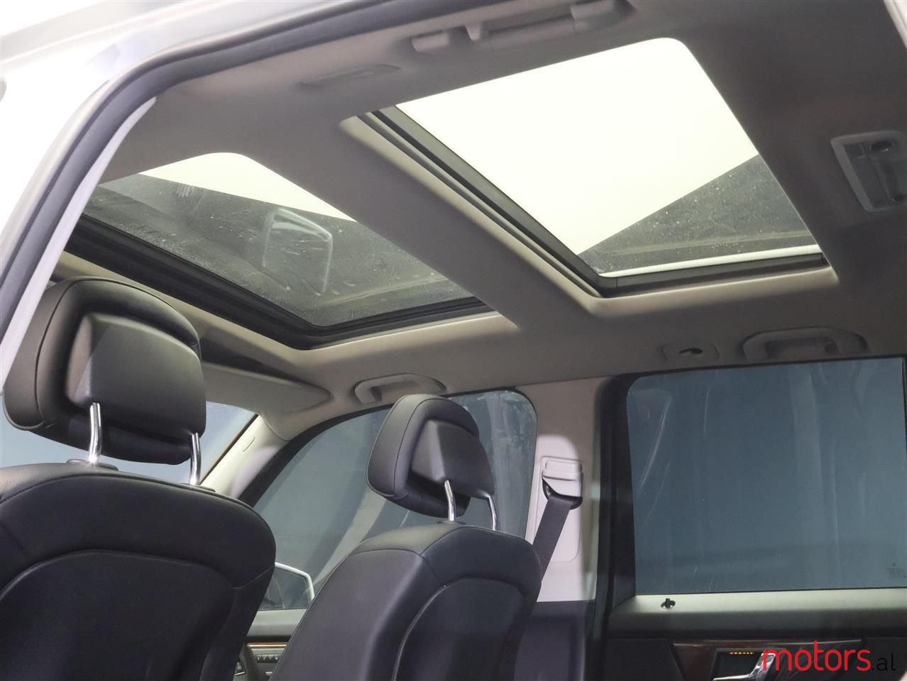 2012' Mercedes-Benz GLK 220 photo #5