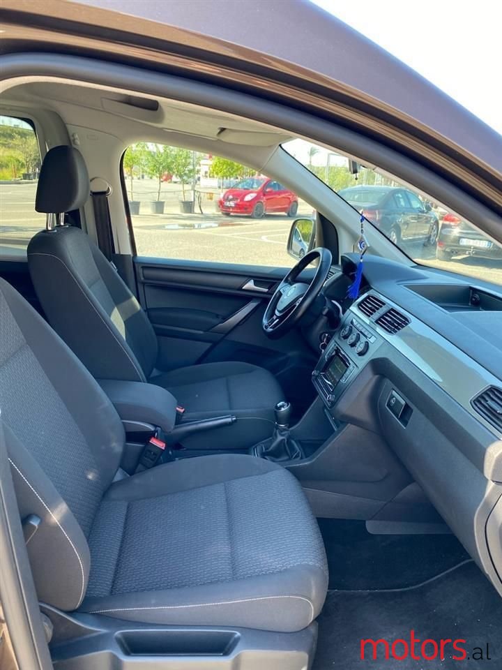 2016' Volkswagen Caddy photo #4