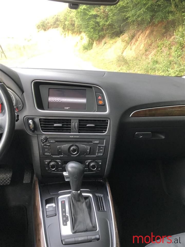 2011' Audi Q5 photo #2