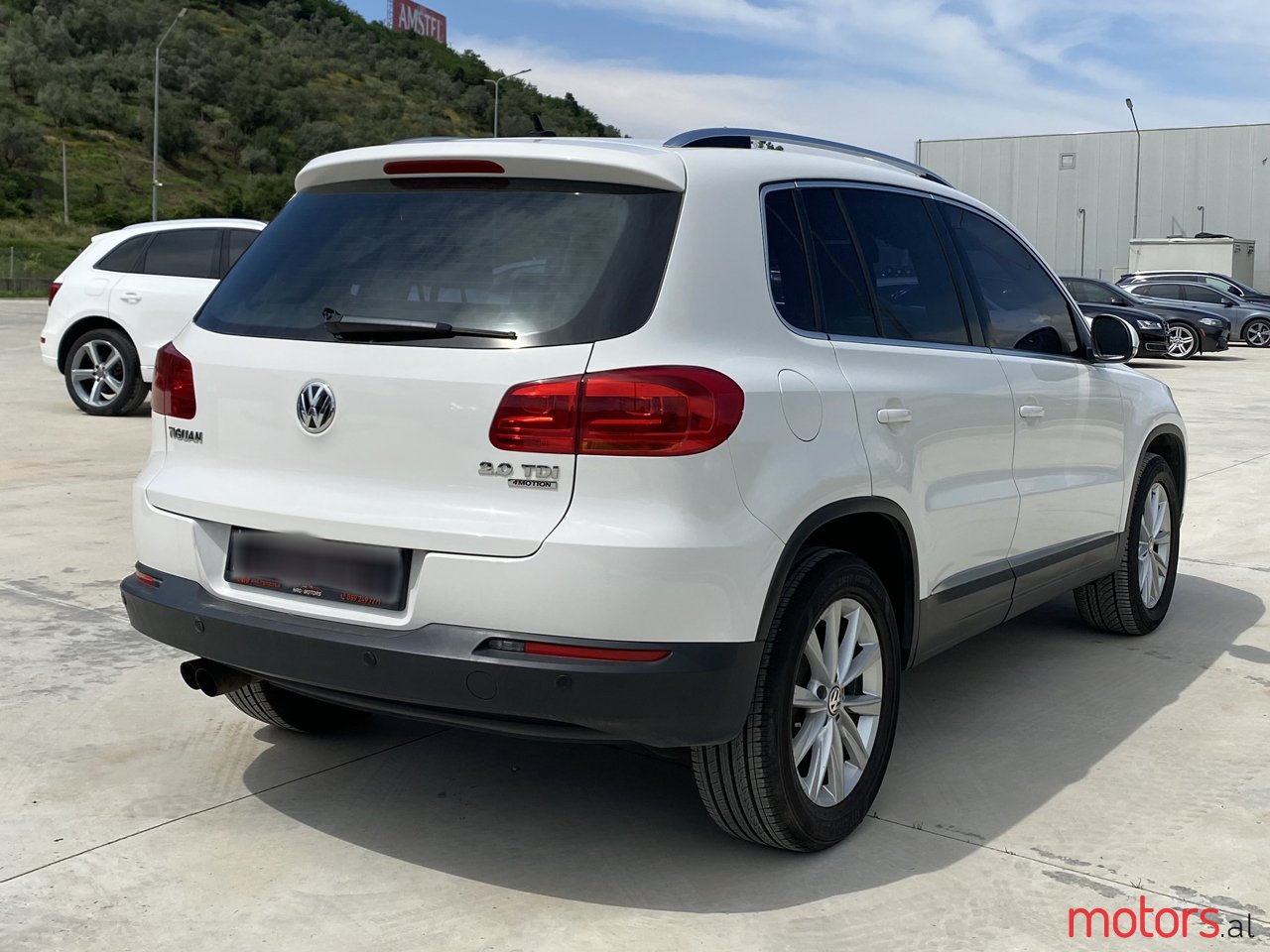 2013' Volkswagen Tiguan photo #3