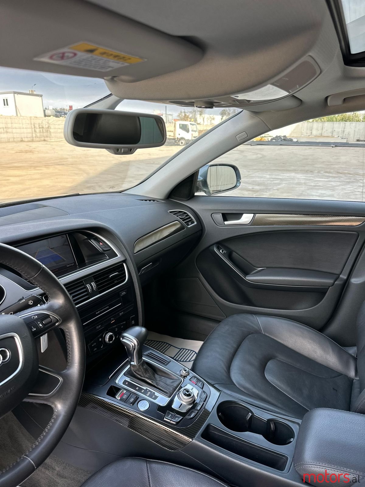2014' Audi A4 photo #1