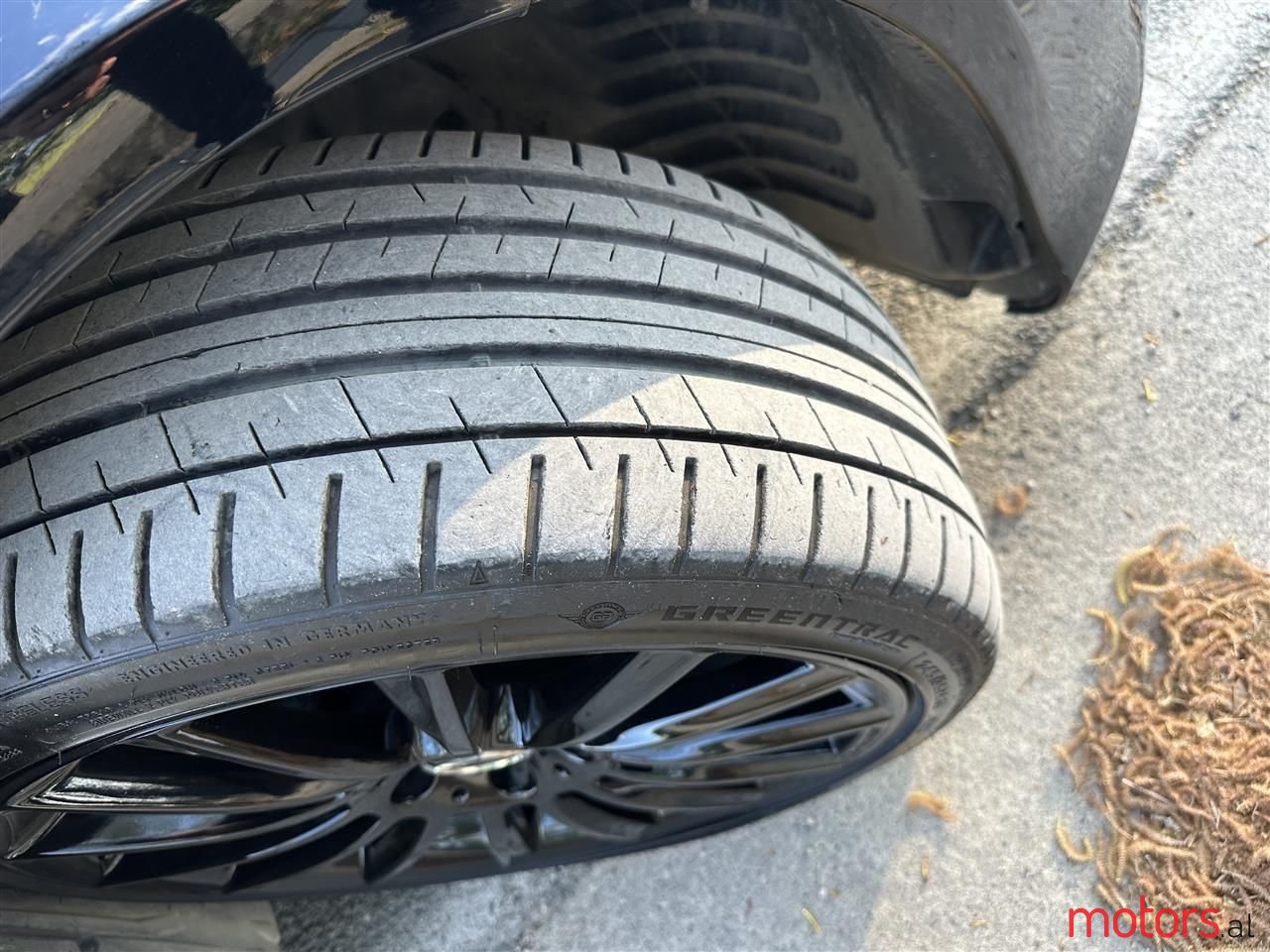 2011' Mercedes-Benz E 55 AMG photo #6