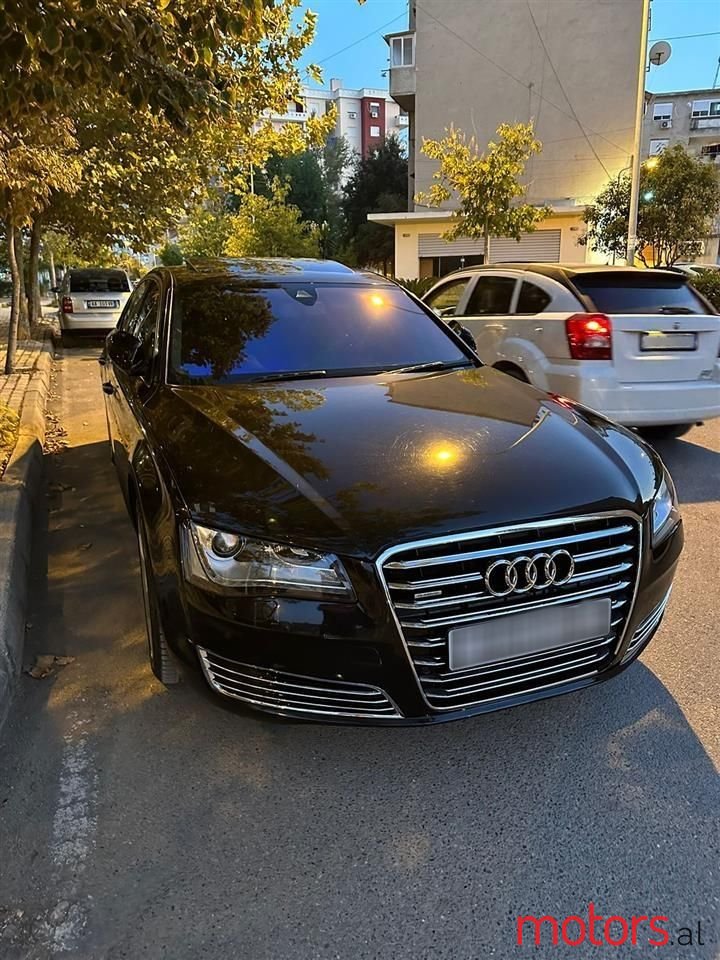 2013' Audi A8 photo #5