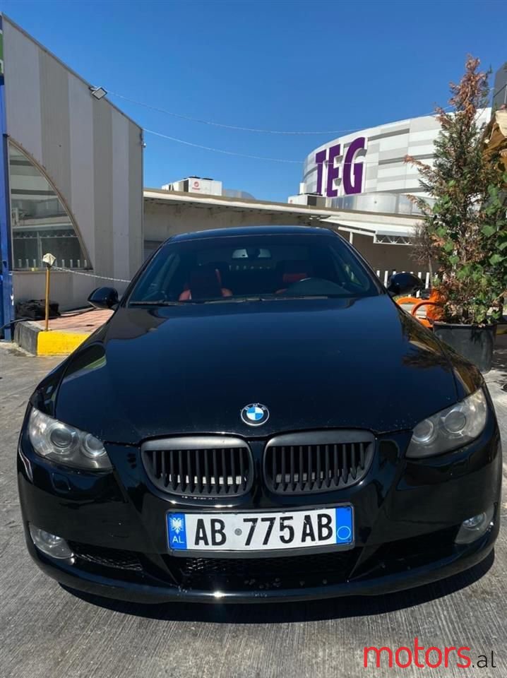 2008' BMW 320 photo #3