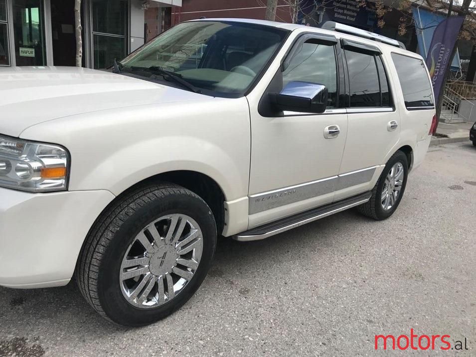 2009' Lincoln Navigator photo #6