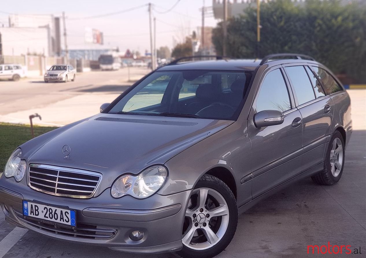 2006' Mercedes-Benz C 220 photo #1