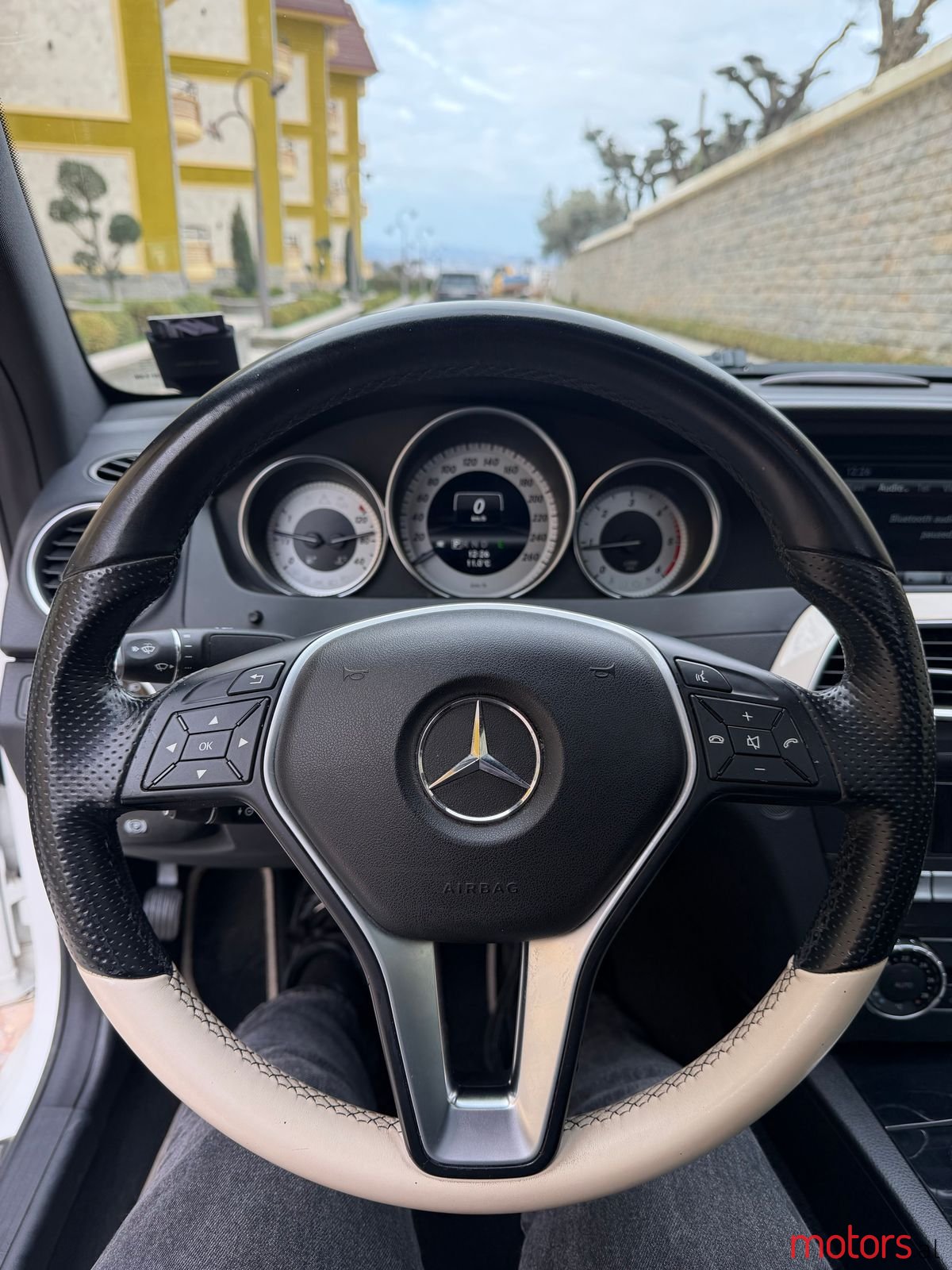 2013' Mercedes-Benz 220 photo #4