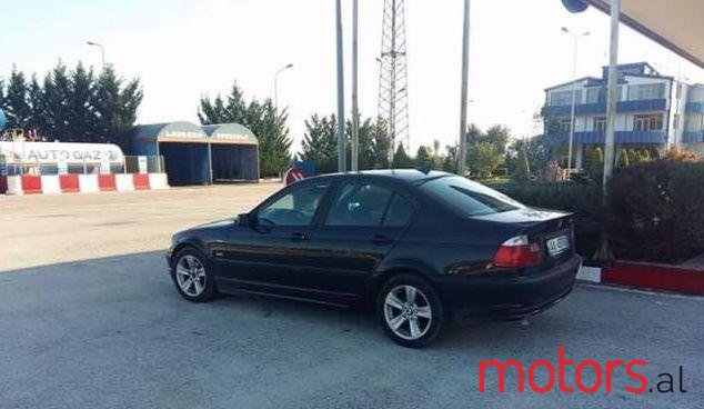 2002' BMW 320 photo #1