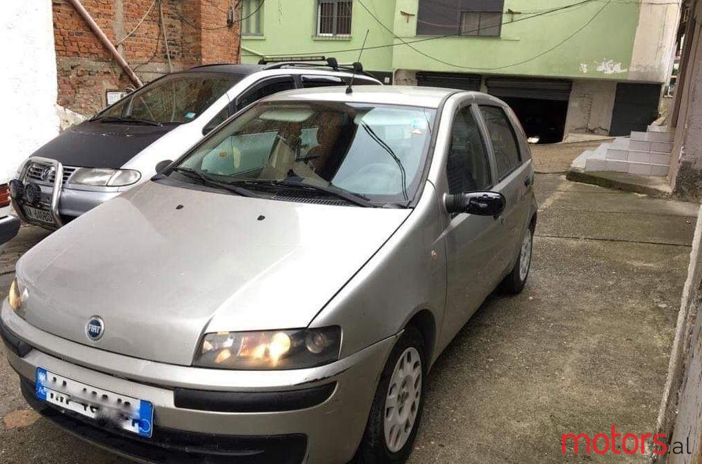 2001' Fiat Punto photo #1