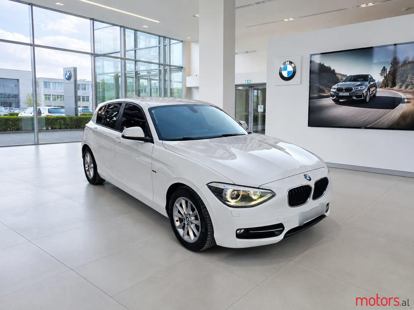2012' BMW 120 photo #3