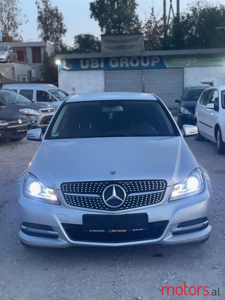 2012' Mercedes-Benz C 220 photo #4