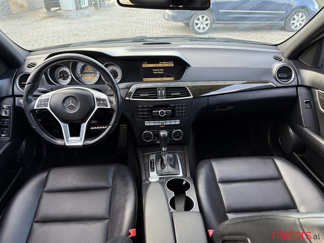 2012' Mercedes-Benz C 300 photo #6