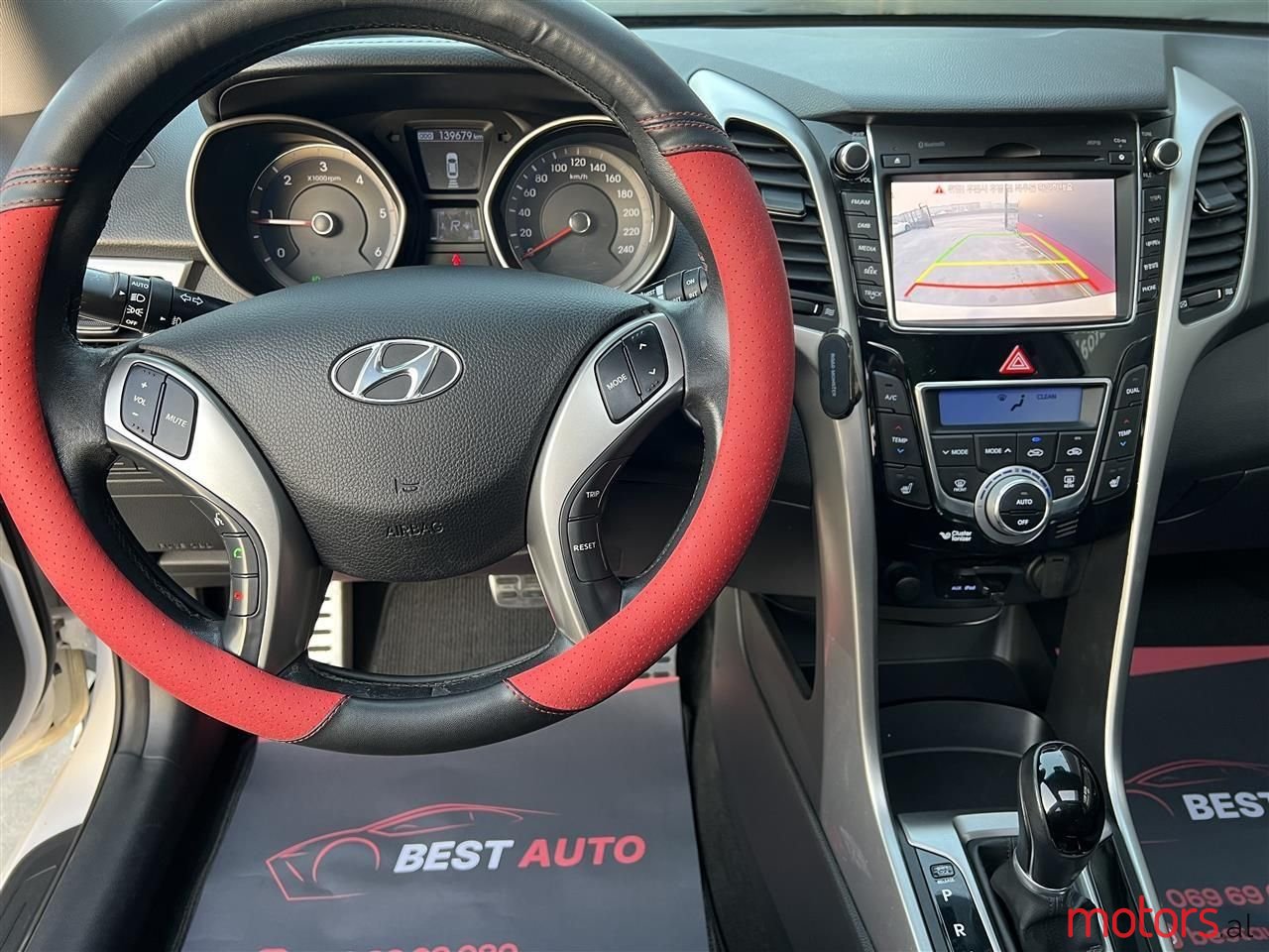 2012' Hyundai i30 photo #2