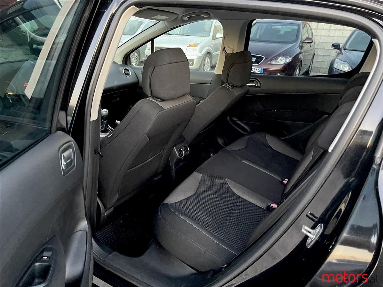 2009' Peugeot 308 photo #3