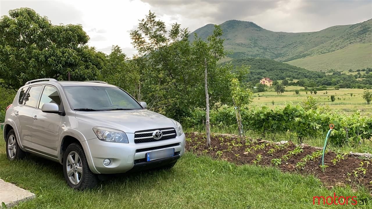 2008' Toyota RAV4 photo #1