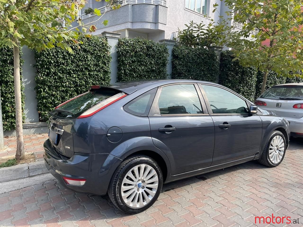 2009' Ford Focus photo #4