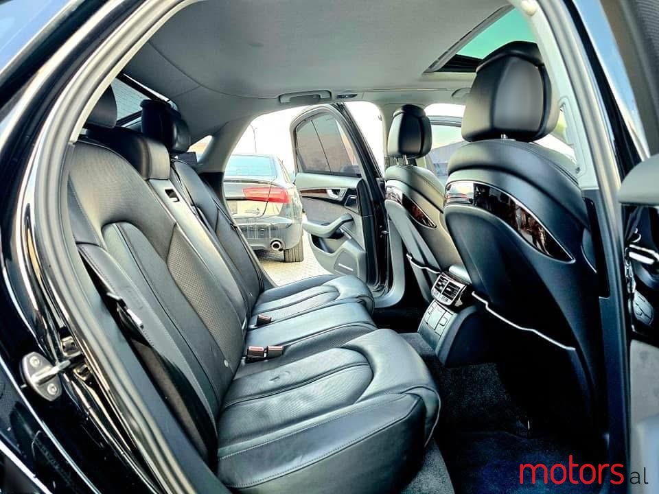 2014' Audi A8 photo #4