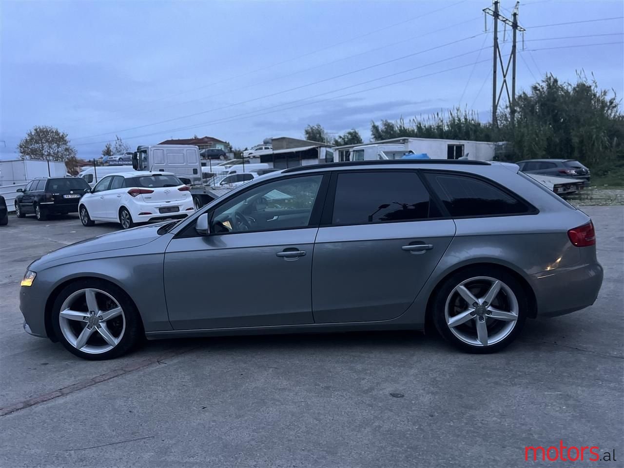 2009' Audi A4 photo #5