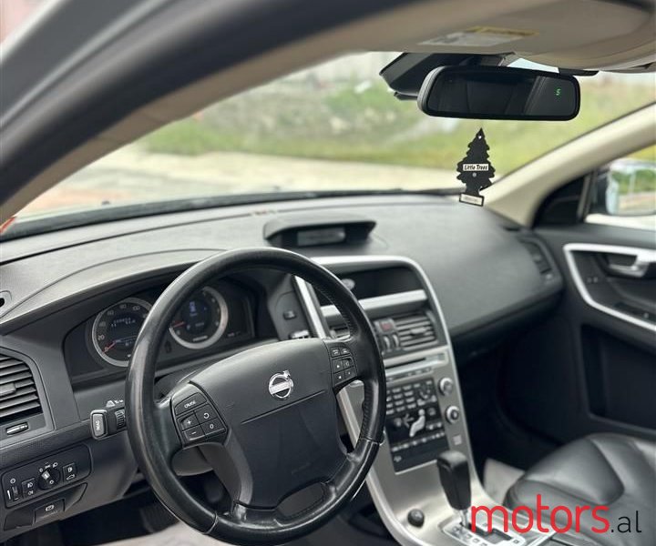 2010' Volvo Xc 60 photo #5