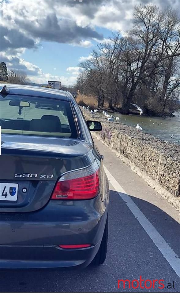 2008' BMW 530 photo #3