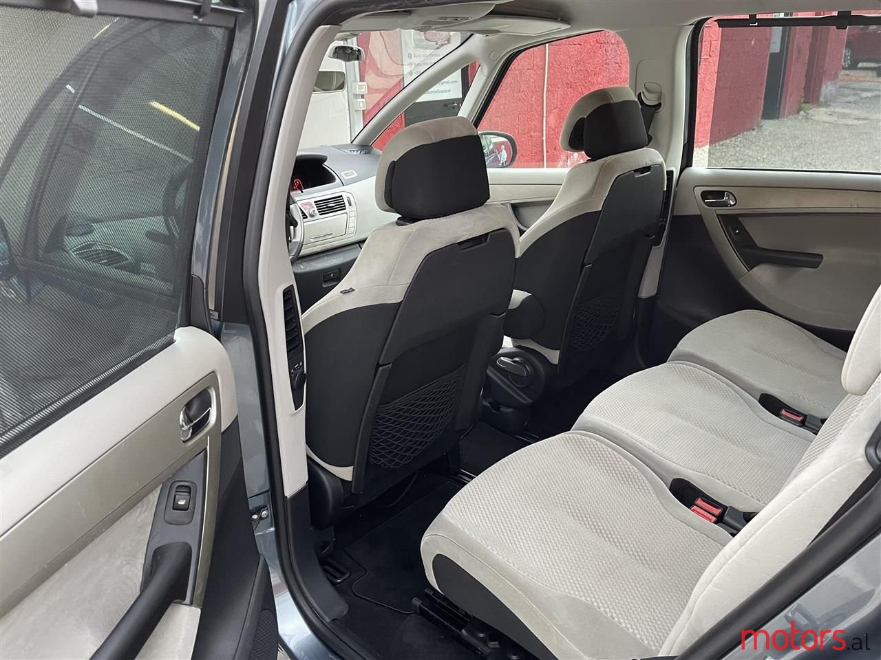 2007' Citroen Grand C4 Picasso photo #6