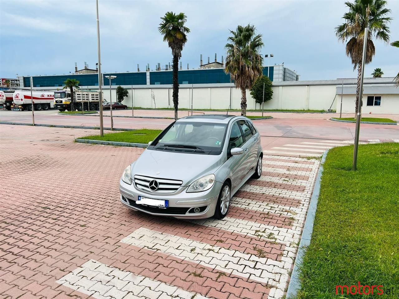 2006' Mercedes-Benz B 200 photo #3