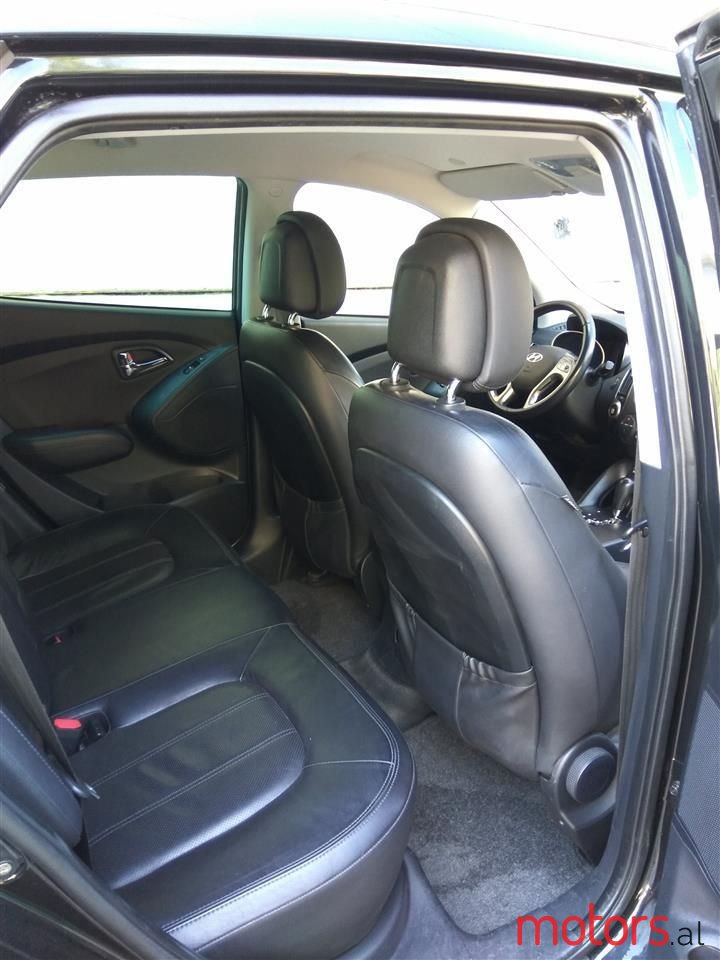 2010' Hyundai ix35 photo #6