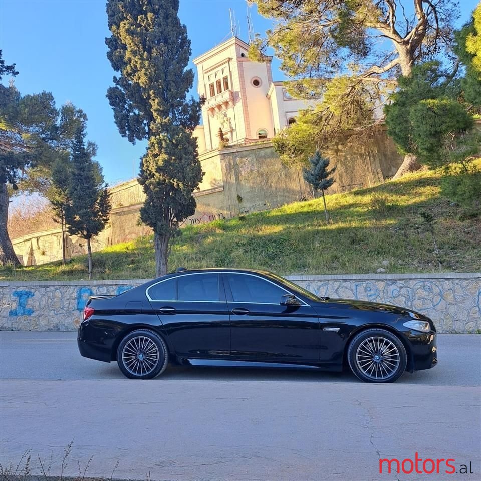 2010' BMW 530 photo #4