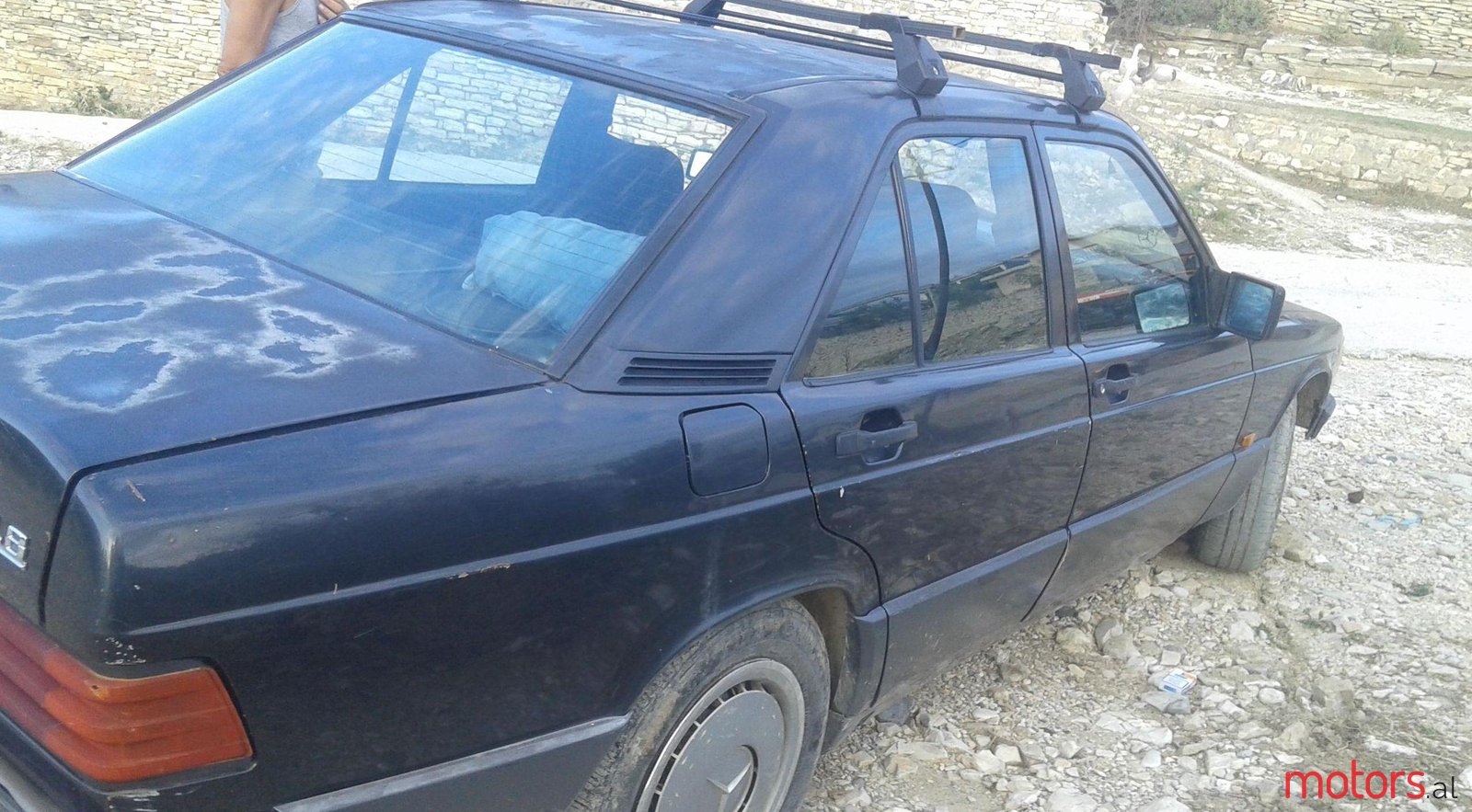 2017' Mercedes-Benz 190 photo #2