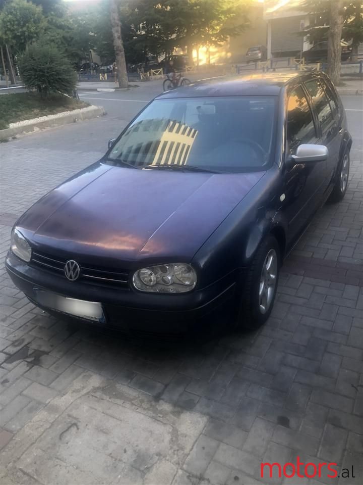 2000' Volkswagen Golf photo #1