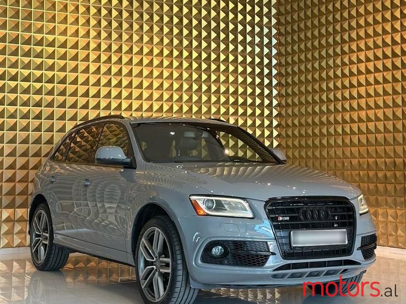 2015' Audi SQ5 photo #1