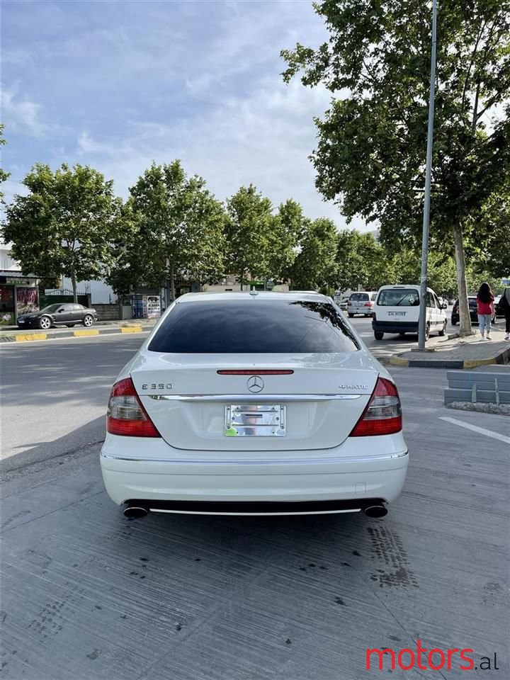 2009' Mercedes-Benz E 350 photo #5