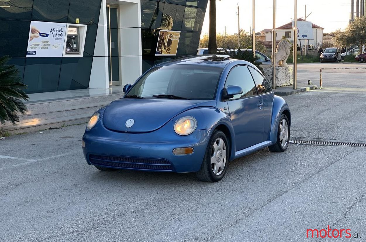 2001' Volkswagen Beetle photo #1