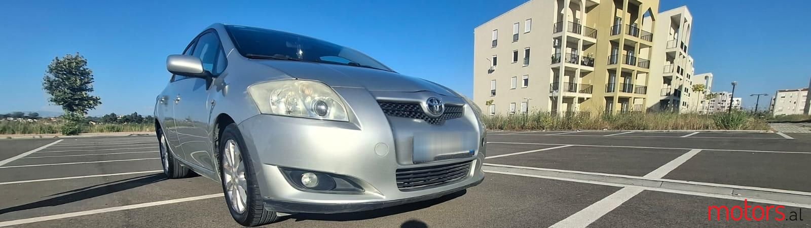2008' Toyota Auris photo #5