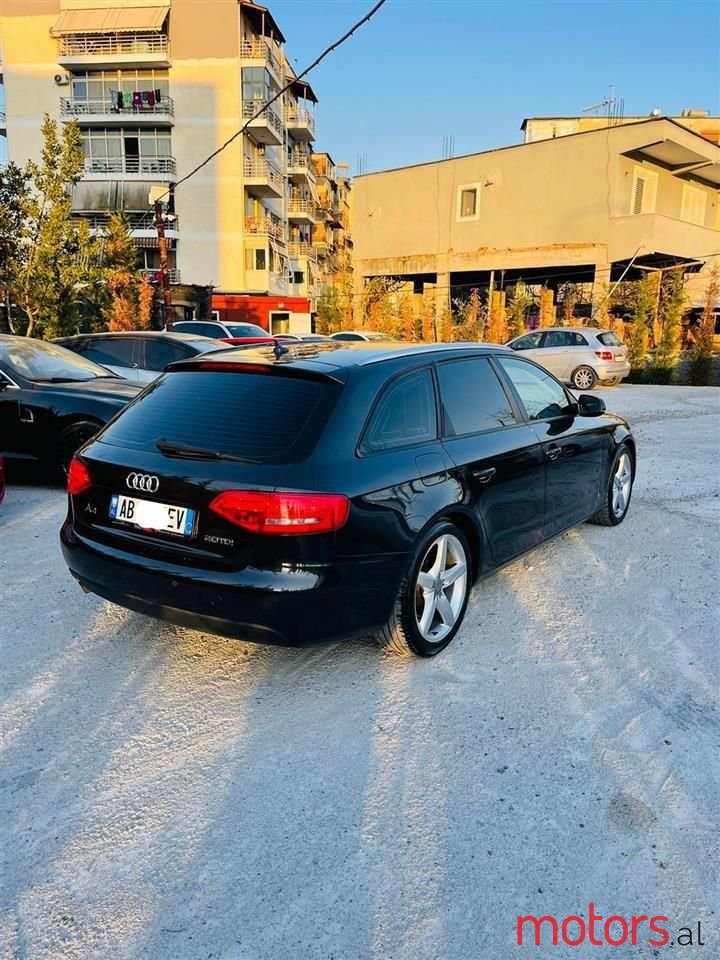 2010' Audi A4 photo #1