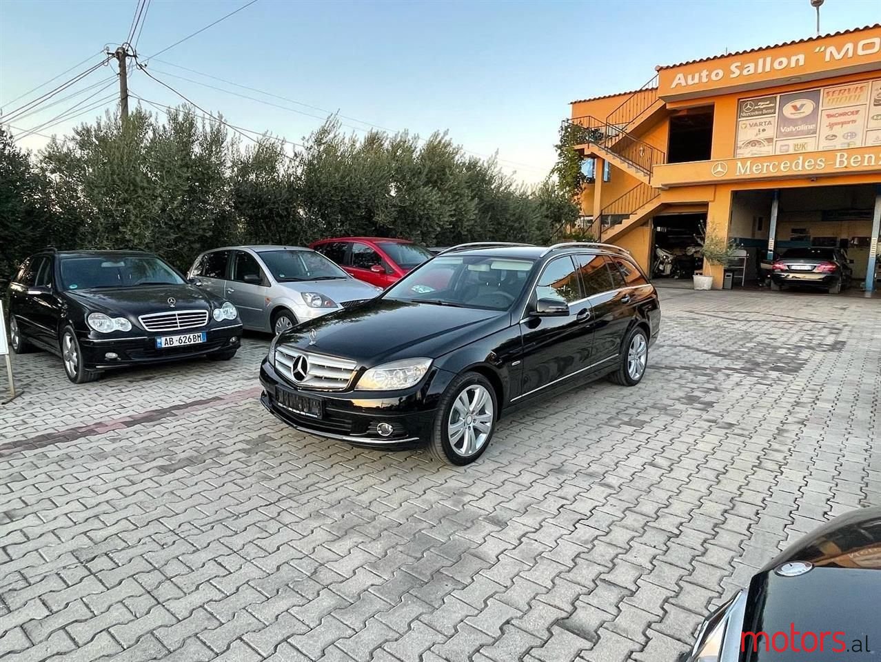 2008' Mercedes-Benz C 220 photo #1