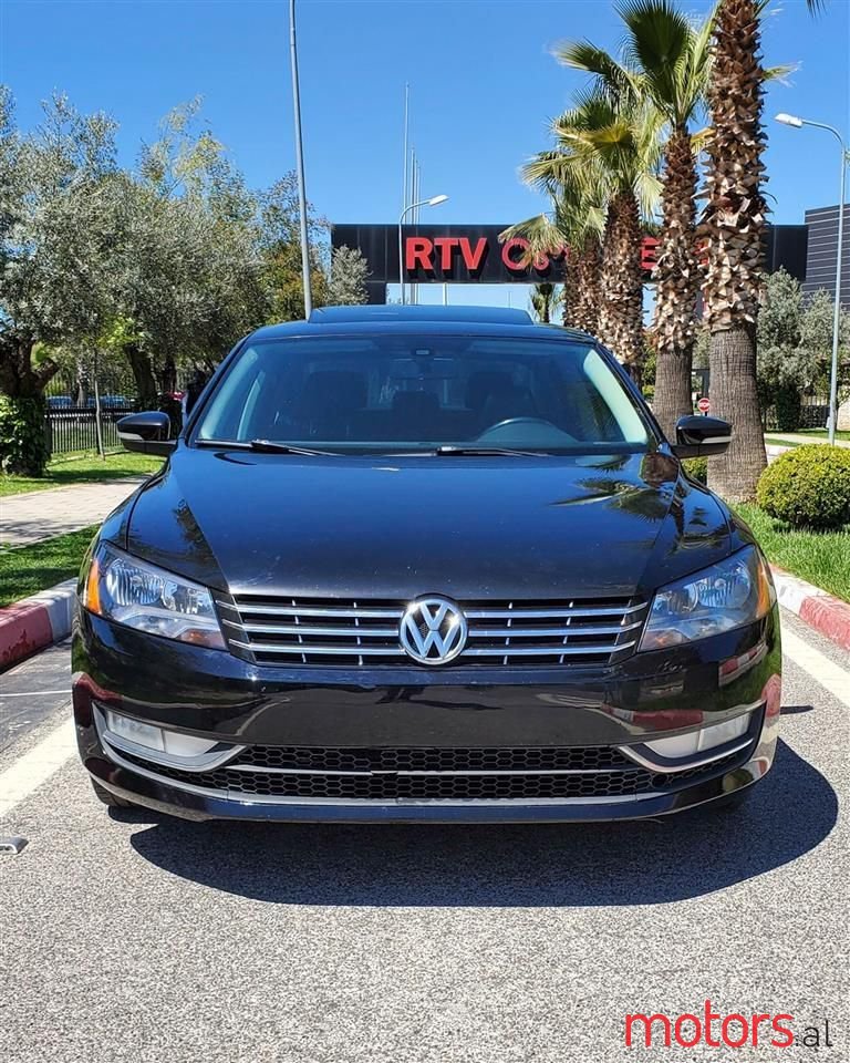 2014' Volkswagen Passat photo #1