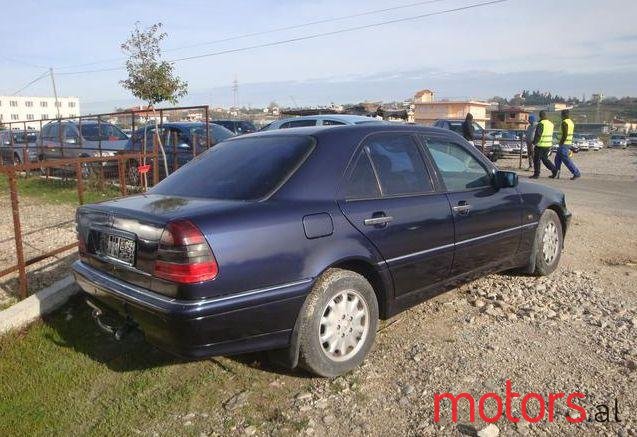 2000' Mercedes-Benz 190 photo #1