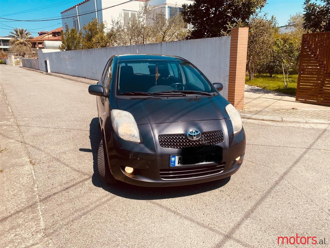 2008' Toyota Yaris photo #4