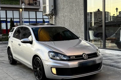 2010' Volkswagen Golf