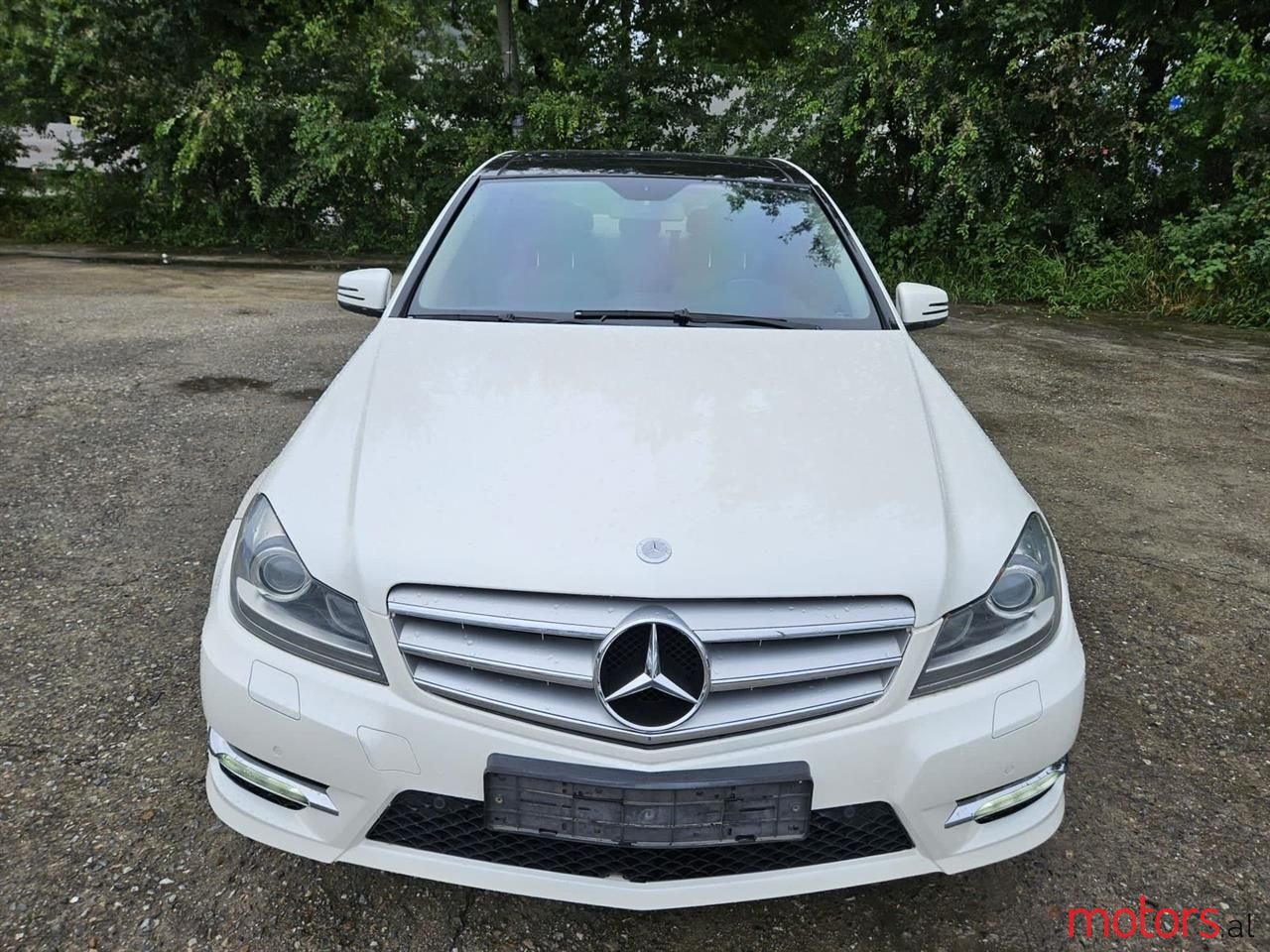 2012' Mercedes-Benz C 220 photo #1