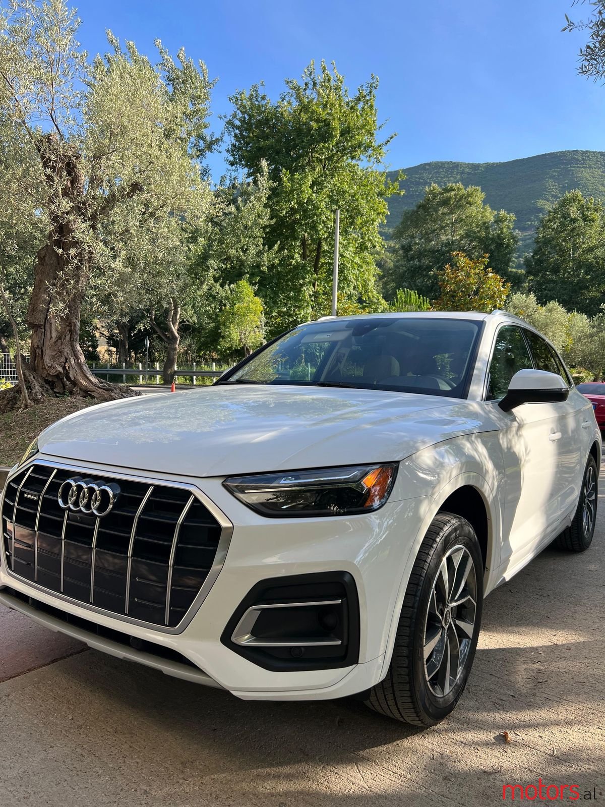 2021' Audi Q5 photo #1