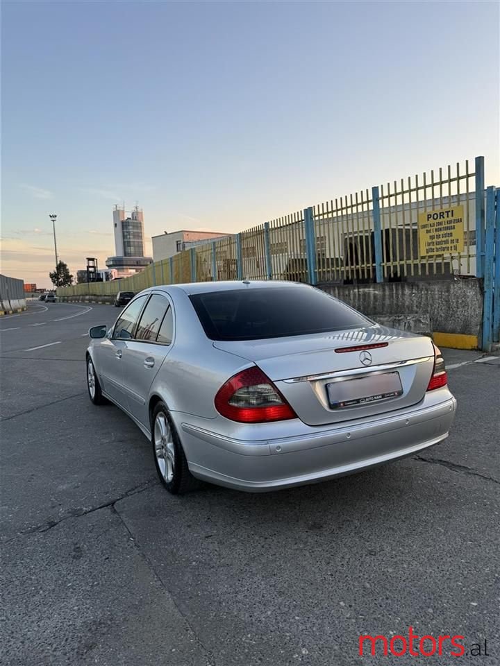 2007' Mercedes-Benz E 280 photo #4