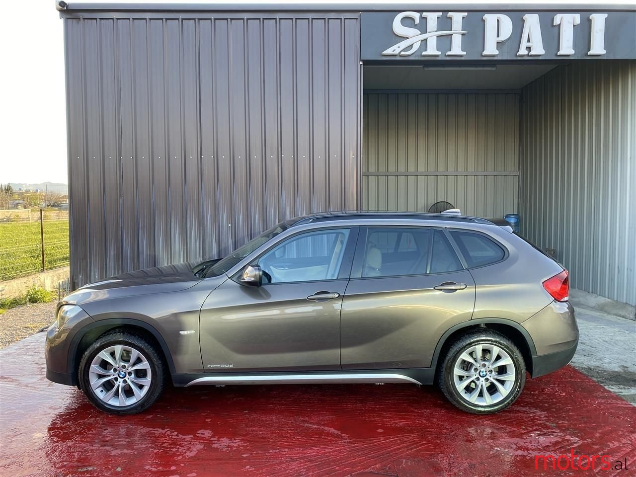 2010' BMW X1 photo #5